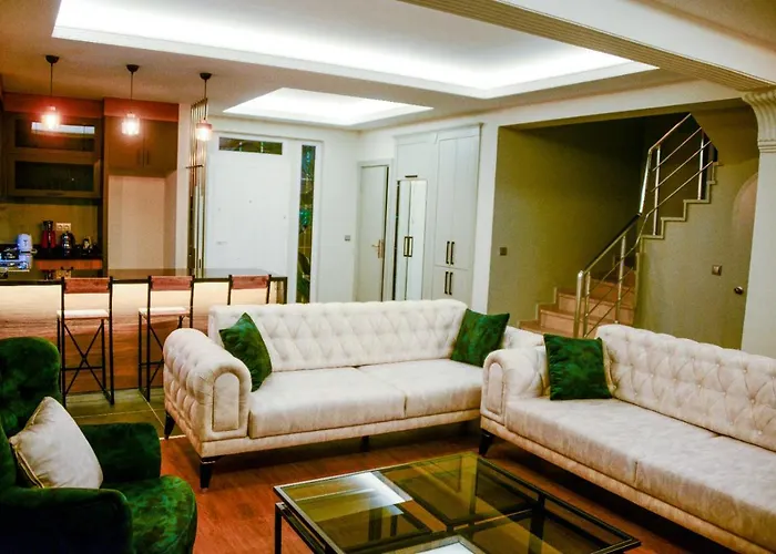 Private With Pool Near The Βίλα Μπέλεκ