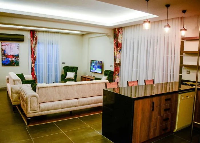 Private With Pool Near The Villa *