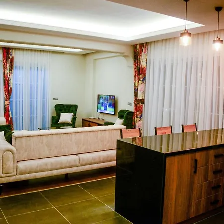 Private With Pool Near The Villa *